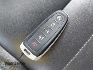 2015 Ford Escape Titanium с VIN 1FMCU0JX9FUB03122, выставлен на аукционе IAAI как лот 42401753 с пробегом 168 526 миль миль и . История ставок и продаж доступна на DreamBid. Изображение 11.