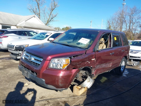 2007 Honda Pilot LX with VIN 2HKYF18167H510970, listed as a IAAI auction lot 40827681 with 119,011 mi miles. Bid and sale history available at carsss.com. Image 17.