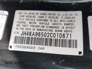 2002 Acura RL with VIN JH4KA96502C010671, listed as a IAAI auction lot 41998263 with 248,336 mi miles. Bid and sale history available at carsss.com. Image 9.