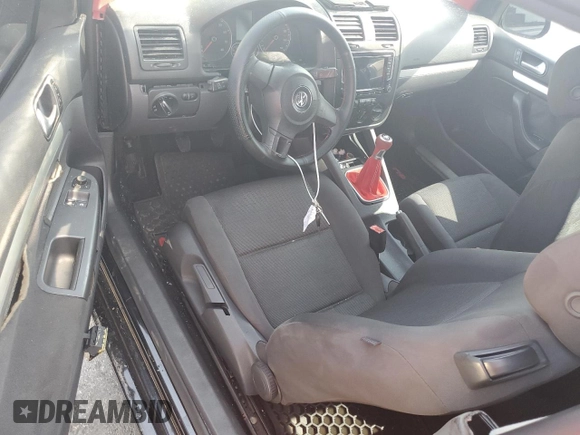2008 Volkswagen Rabbit S с VIN WVWAB71K08W257207, выставлен на аукционе Copart как лот 58846015 с пробегом Не указан миль и Списание • Salvage title. История ставок и продаж доступна на DreamBid. Изображение 8.