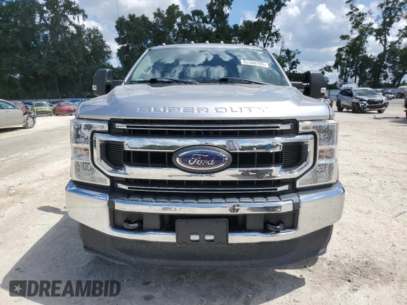2020 Ford F-250 XL z VIN 1FT7W2BTXLEE66199, wystawiony jako Copart lot #62668705 z przebiegiem 74 631 mil mil oraz Nie do naprawy • Non repairable. Historia ofert i sprzedaży dostępna na DreamBid. Obrazek 5.