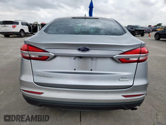 2020 Ford Fusion SE with VIN 3FA6P0HD4LR224878, listed as a Copart auction lot 61371885 with 68,129 mi miles and Clean title. Bid and sale history available at DreamBid. Image 6.