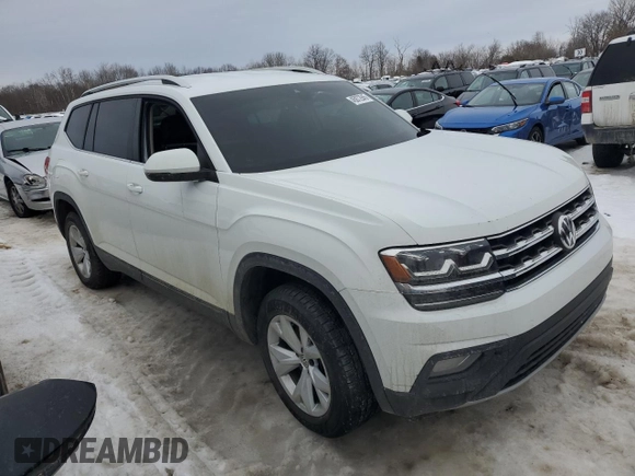 2019 Volkswagen Atlas SE z VIN 1V2UR2CA5KC530987, wystawiony jako Copart lot #45872945 z przebiegiem Nie podano mil oraz Szkoda całkowita • Salvage title. Historia ofert i sprzedaży dostępna na DreamBid. Obrazek 4.
