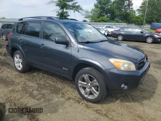 2007 Toyota RAV4 Sport z VIN JTMBD32V676043689, wystawiony jako Copart lot #58730075 z przebiegiem 141 088 mil mil oraz Szkoda całkowita • Salvage title. Historia ofert i sprzedaży dostępna na DreamBid. Obrazek 4.