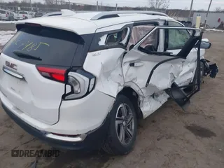 2018 GMC Terrain SLT with VIN 3GKALPEV5JL243739, listed as a IAAI auction lot 41324985 with 91,196 mi miles. Bid and sale history available at carsss.com. Image 4.