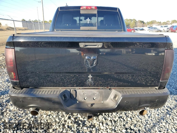 2014 Ram 1500 Sport z VIN 1C6RR6MT0ES148320, wystawiony jako Copart lot #87923445 z przebiegiem 107 510 mil mil oraz Czysty tytuł • Clean title. Historia ofert i sprzedaży dostępna na DreamBid. Obrazek 6.