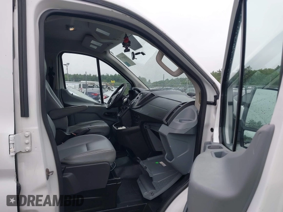 2015 Ford Transit Cargo с VIN 1FTNR1ZM9FKA14516, выставлен на аукционе IAAI как лот 42439179 с пробегом 187 947 миль миль и . История ставок и продаж доступна на DreamBid. Изображение 5.