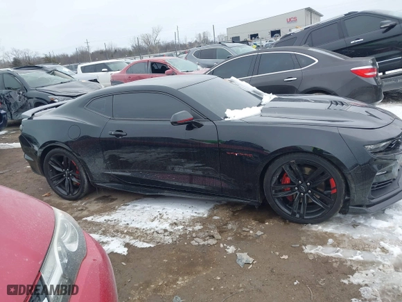 2023 Chevrolet Camaro 1SS with VIN 1G1FE1R72P0100718, listed as a IAAI auction lot 41627336 with 38,129 mi miles. Bid and sale history available at carsss.com. Image 13.