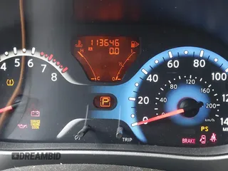 2010 Nissan Cube S z VIN JN8AZ2KR6AT168652, wystawiony jako IAAI lot #42183311 z przebiegiem 113 646 mil mil oraz . Historia ofert i sprzedaży dostępna na DreamBid. Obrazek 7.