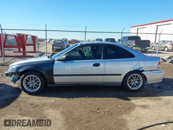 2000 Honda Civic HX with VIN 1HGEJ7127YL093526, listed as a IAAI auction lot 41429908 with 125,848 mi miles. Bid and sale history available at carsss.com. Image 14.