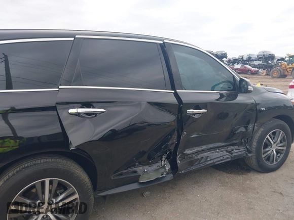 2020 Infiniti QX60 Pure with VIN 5N1DL0MN0LC527050, listed as a IAAI auction lot 41734032 with 71,204 mi miles and . Bid and sale history available at DreamBid. Image 6.