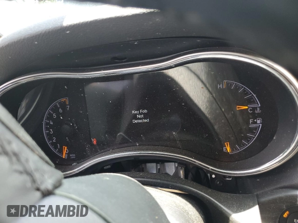 2020 Jeep Grand Cherokee Laredo E with VIN 1C4RJFAG9LC406252, listed as a Copart auction lot 61007995 with Not provided miles and Salvage title. Bid and sale history available at DreamBid. Image 9.