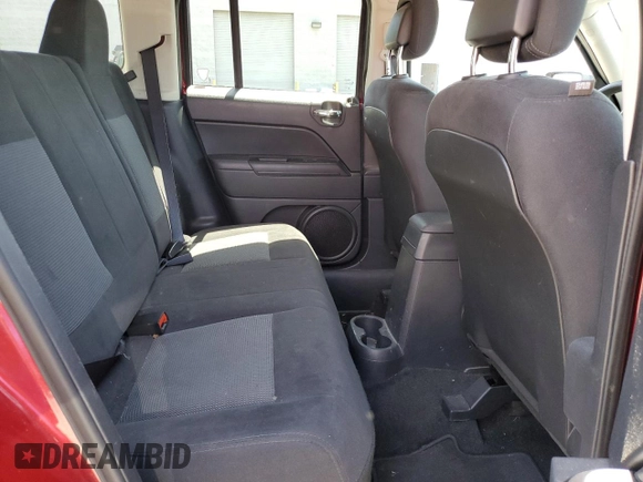 2015 Jeep Patriot Altitude with VIN 1C4NJRBB5FD412728, listed as a Copart auction lot 57049075 with 161,106 mi miles and Clean title. Bid and sale history available at DreamBid. Image 11.