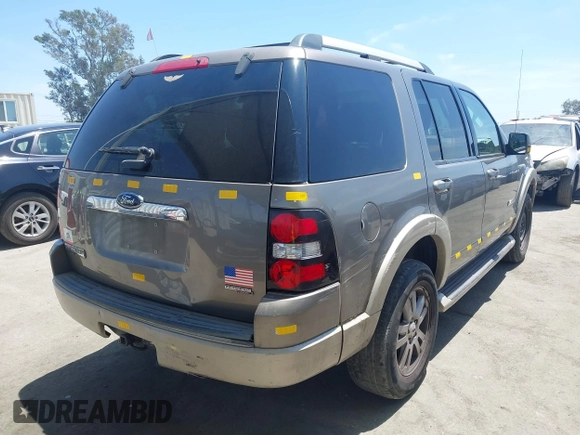 2006 Ford Explorer Eddie Bauer with VIN 1FMEU64E66UB29523, listed as a IAAI auction lot 42320935 with 188,837 mi miles and . Bid and sale history available at DreamBid. Image 4.