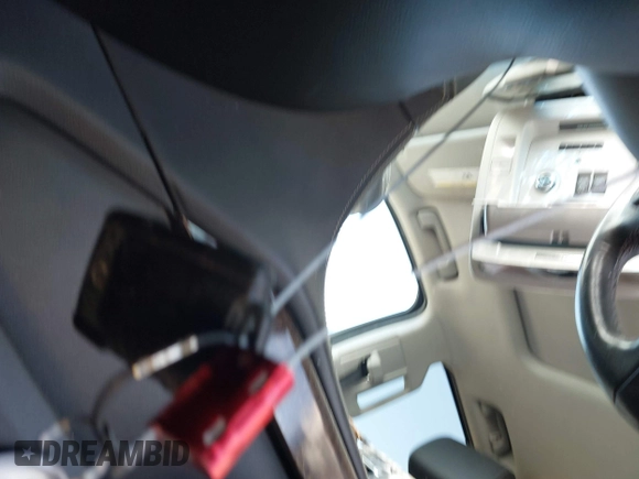 2019 Chevrolet Suburban LT with VIN 1GNSKHKC3KR285095, listed as a IAAI auction lot 41851014 with 151,075 mi miles and . Bid and sale history available at DreamBid. Image 11.