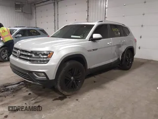 2018 Volkswagen Atlas 3.6L V6 SEL with VIN 1V2MR2CA5JC521172, listed as a IAAI auction lot 41957029 with 108,439 mi miles. Bid and sale history available at carsss.com. Image 17.