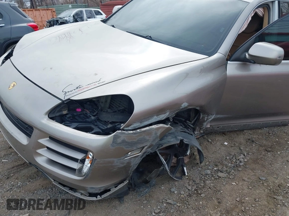 2008 Porsche Cayenne S с VIN WP1AB29PX8LA50620, выставлен на аукционе IAAI как лот 42000403 с пробегом Не указан миль и . История ставок и продаж доступна на DreamBid. Изображение 6.