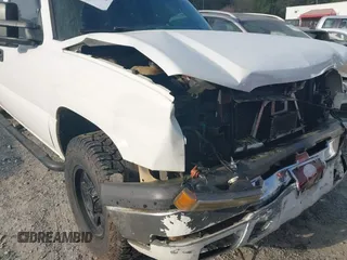 2005 Chevrolet Silverado 1500 Z71 with VIN 1GCEK19B35E259716, listed as a IAAI auction lot 41932225 with Not Provided miles and . Bid and sale history available at DreamBid. Image 6.