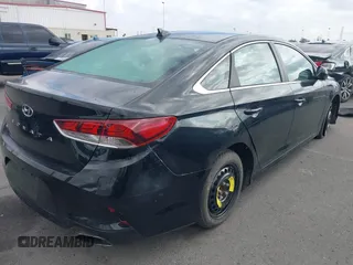 2019 Hyundai Sonata SE with VIN 5NPE24AF2KH769003, listed as a IAAI auction lot 41545076 with 88,248 mi miles and . Bid and sale history available at carsss.com. Image 4.