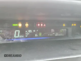 2015 Toyota Prius Two с VIN JTDZN3EU0FJ039275, выставлен на аукционе Copart как лот 45040045 с пробегом 389 322 миль миль и Чистый • Clean title. История ставок и продаж доступна на DreamBid. Изображение 9.