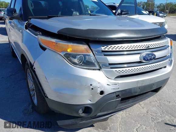 2014 Ford Explorer XLT with VIN 1FM5K7D98EGB66763, listed as a IAAI auction lot 40933042 with 126,929 mi miles and . Bid and sale history available at DreamBid. Image 6.