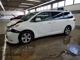 2016 Toyota Sienna LE AAS with VIN 5TDKK3DCXGS713844, listed as a Copart auction lot 63814045 with 197,484 mi miles and Clean title. Bid and sale history available at DreamBid. Image 1.