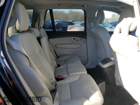 2020 Volvo XC90 Momentum with VIN YV4102PK4L1591775, listed as a Copart auction lot 84512774 with 43,809 mi miles and Salvage Title. Bid and sale history available at carsss.com. Image 12.