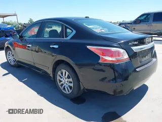 2015 Nissan Altima S with VIN 1N4AL3AP9FN869710, listed as a IAAI auction lot 42043275 with 163,909 mi miles and . Bid and sale history available at DreamBid. Image 3.