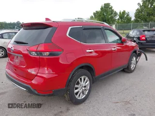 2017 Nissan Rogue SL with VIN 5N1AT2MV0HC796574, listed as a IAAI auction lot 42556921 with 180,752 mi miles and . Bid and sale history available at DreamBid. Image 4.