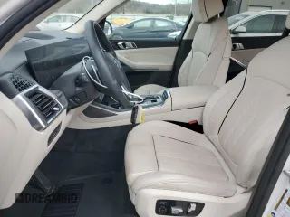 2024 BMW X7 xDrive40i with VIN 5UX23EM05R9U79787, listed as a Copart auction lot 46643245 with 19,793 mi miles and Salvage Title. Bid and sale history available at carsss.com. Image 7.