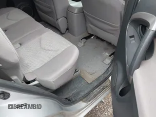 2007 Toyota RAV4 with VIN JTMBD33V975095130, listed as a IAAI auction lot 41910437 with 191,418 mi miles. Bid and sale history available at carsss.com. Image 8.