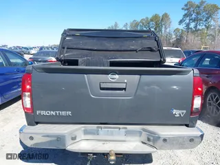 2013 Nissan Frontier SV with VIN 1N6AD0ERXDN744081, listed as a IAAI auction lot 41639057 with 141,102 mi miles. Bid and sale history available at carsss.com. Image 16.