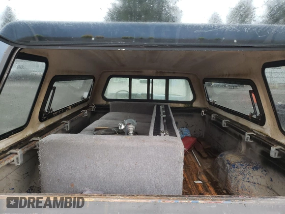 1986 Ford F-150 with VIN 2FTDF15Y2GCB58735, listed as a Copart auction lot 46732215 with 54,401 mi miles and Clean Title. Bid and sale history available at carsss.com. Image 10.