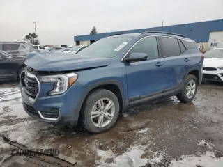 2024 GMC Terrain SLE with VIN 3GKALTEG7RL211171, listed as a Copart auction lot 43121765 with 11,042 mi miles and Clean Title. Bid and sale history available at carsss.com. Image 1.