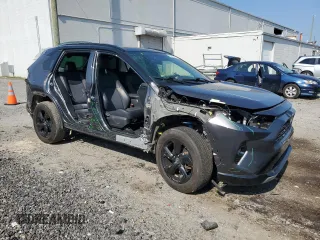 2019 Toyota RAV4 Hybrid XSE z VIN JTMEWRFV7KJ018715, wystawiony jako Copart lot #63557145 z przebiegiem 86 519 mil mil oraz Szkoda całkowita • Salvage title. Historia ofert i sprzedaży dostępna na DreamBid. Obrazek 4.