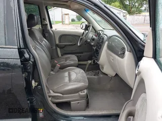 2001 Chrysler PT Cruiser with VIN 3C8FY4BB51T553917, listed as a IAAI auction lot 42585781 with 110,720 mi miles and . Bid and sale history available at DreamBid. Image 5.