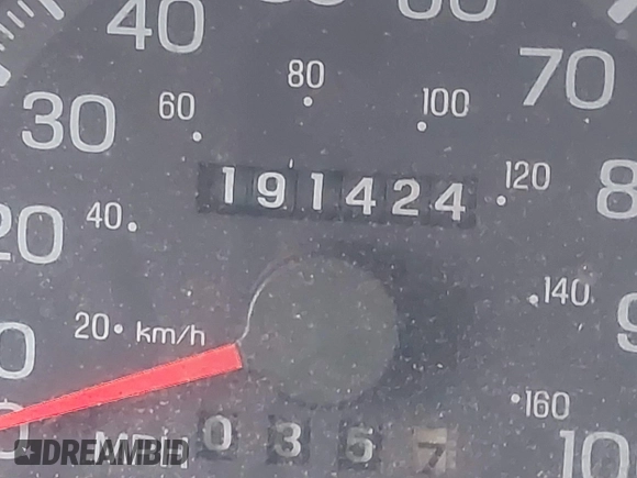 1998 Ford F-150 with VIN 1FTZF08W9WKC01424, listed as a IAAI auction lot 41926191 with 191,424 mi miles and . Bid and sale history available at DreamBid. Image 7.