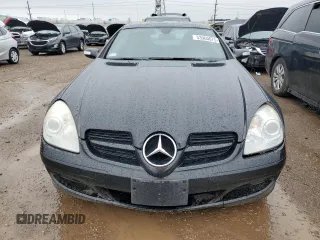 2008 Mercedes-Benz SLK 280 with VIN WDBWK54F18F174893, listed as a Copart auction lot 53960075 with 69,567 mi miles and Salvage title. Bid and sale history available at DreamBid. Image 5.