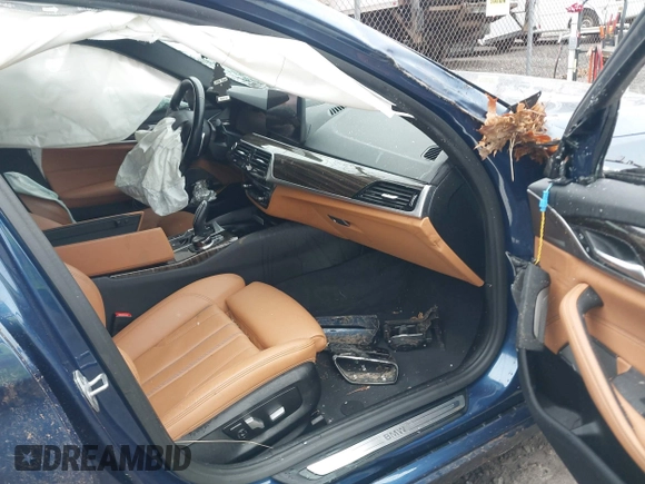 2021 BMW 5 Series 530i with VIN WBA53BH04MCF15438, listed as a IAAI auction lot 41908280 with 38,640 mi miles and . Bid and sale history available at DreamBid. Image 5.