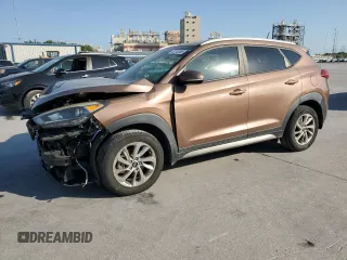 2017 Hyundai Tucson Sport z VIN KM8J33A25HU348499, wystawiony jako Copart lot #53140885 z przebiegiem 74 375 mil mil oraz Szkody całkowita. Historia ofert i sprzedaży dostępna na DreamBid. Obrazek 1.