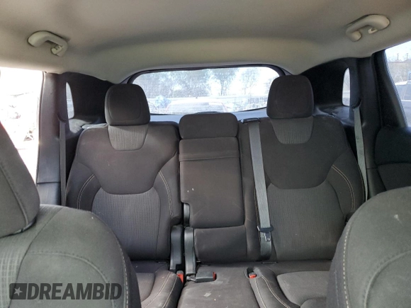 2017 Jeep Cherokee Latitude z VIN 1C4PJMCB5HD213966, wystawiony jako Copart lot #54869785 z przebiegiem 70 233 mil mil oraz Szkoda całkowita • Salvage title. Historia ofert i sprzedaży dostępna na DreamBid. Obrazek 10.