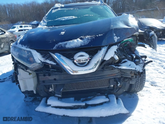 2016 Nissan Rogue S with VIN 5N1AT2MV9GC826296, listed as a IAAI auction lot 41573007 with 111,284 mi miles. Bid and sale history available at carsss.com. Image 12.