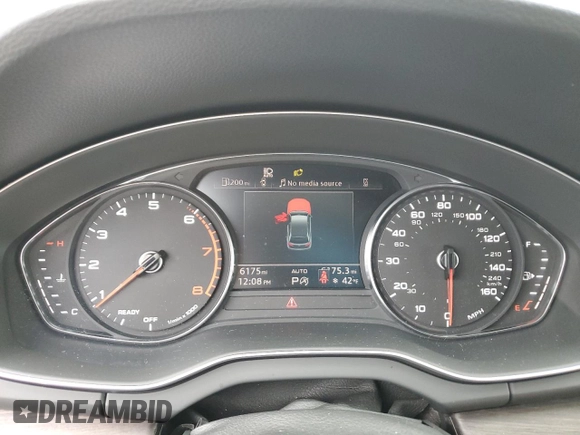 2024 Audi Q5 Premium with VIN WA1ABAFY0R2100659, listed as a Copart auction lot 45125755 with 6,175 mi miles and Salvage Title. Bid and sale history available at carsss.com. Image 9.