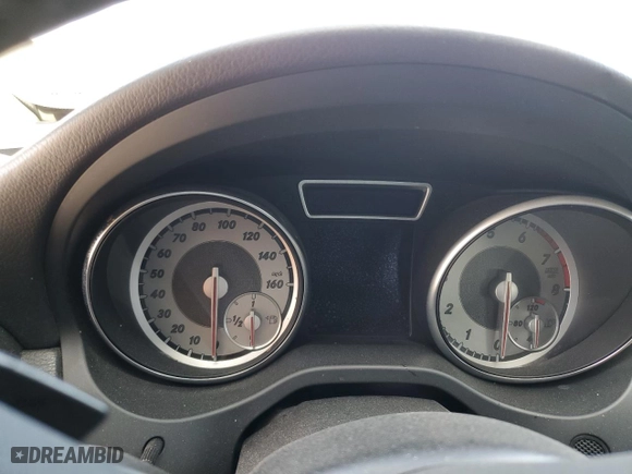2015 Mercedes-Benz GLA-Class GLA 250 with VIN WDCTG4GB7FJ174653, listed as a Copart auction lot 47464815 with NaN miles and Salvage Title. Bid and sale history available at carsss.com. Image 9.