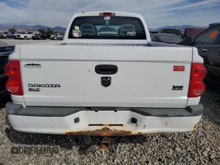 2006 Dodge Dakota SLT with VIN 1D7HW48N96S679598, listed as a Copart auction lot 72575694 with 190,371 mi miles and Clean Title. Bid and sale history available at carsss.com. Image 6.