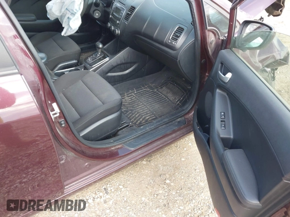 2017 Kia Forte LX with VIN 3KPFK4A75HE106261, listed as a IAAI auction lot 41830740 with 133,153 mi miles. Bid and sale history available at carsss.com. Image 5.