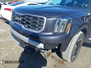 2025 Kia Telluride S with VIN 5XYP64GC4SG591192, listed as a IAAI auction lot 41758197 with 2,673 mi miles and . Bid and sale history available at DreamBid. Image 6.