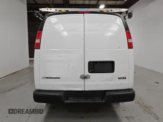 2018 Chevrolet Express Cargo Van with VIN 1GCWGAFG5J1178546, listed as a Copart auction lot 43600145 with 131,825 mi miles and Clean Title. Bid and sale history available at carsss.com. Image 6.