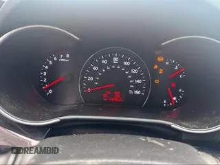 2014 Kia Sorento LX z VIN 5XYKTCA69EG542686, wystawiony jako IAAI lot #42475453 z przebiegiem 128 962 mil mil oraz . Historia ofert i sprzedaży dostępna na DreamBid. Obrazek 7.