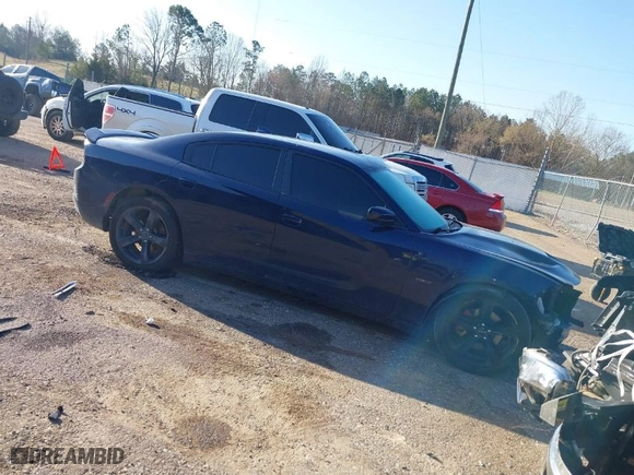 2016 Dodge Charger R/T with VIN 2C3CDXCT5GH266155, listed as a IAAI auction lot 41768778 with 210,430 mi miles. Bid and sale history available at carsss.com. Image 1.